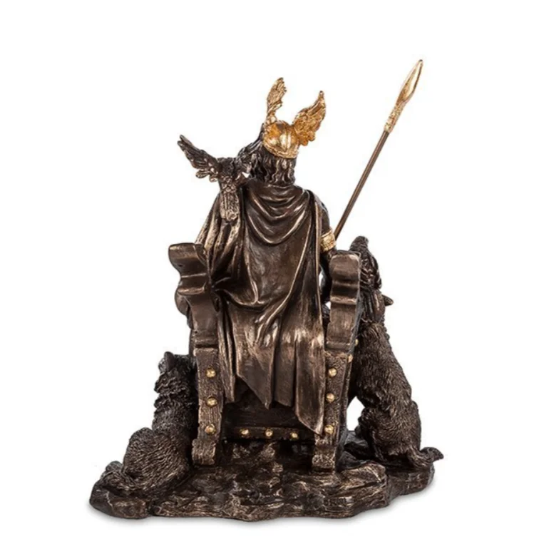 Статуэтка "Один - бог войны и Победы, покровитель военной аристократии"