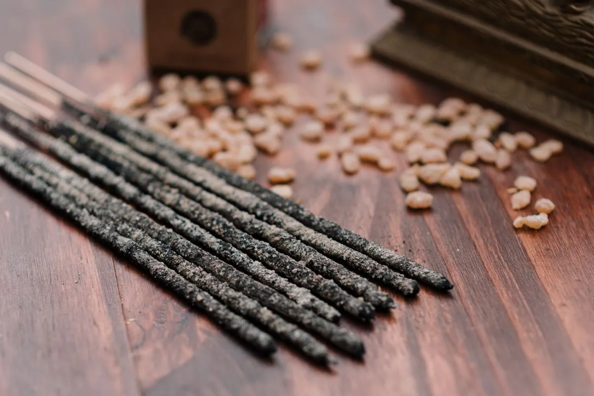 Благовония Sagrada Madre "Ладан" (серия Natural) 