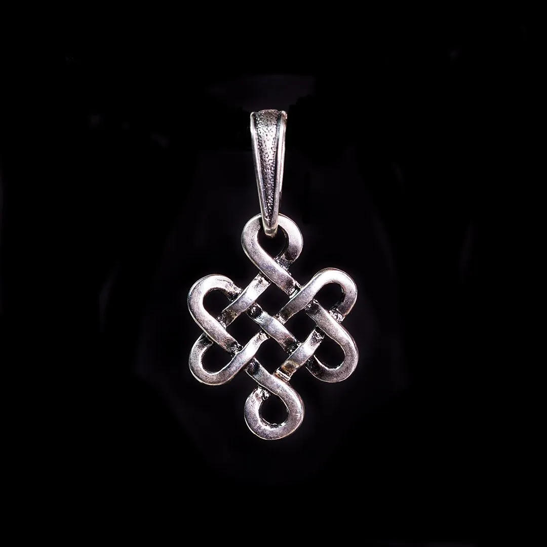 Серебряная подвеска "Узел вечности"