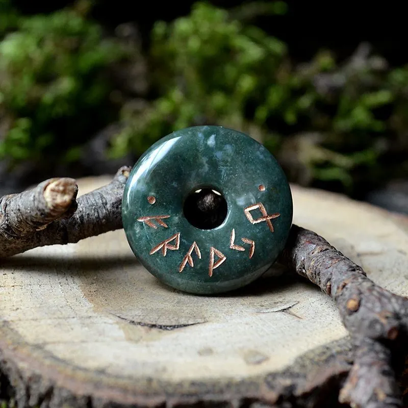 Подвеска "Фрейя", круглая