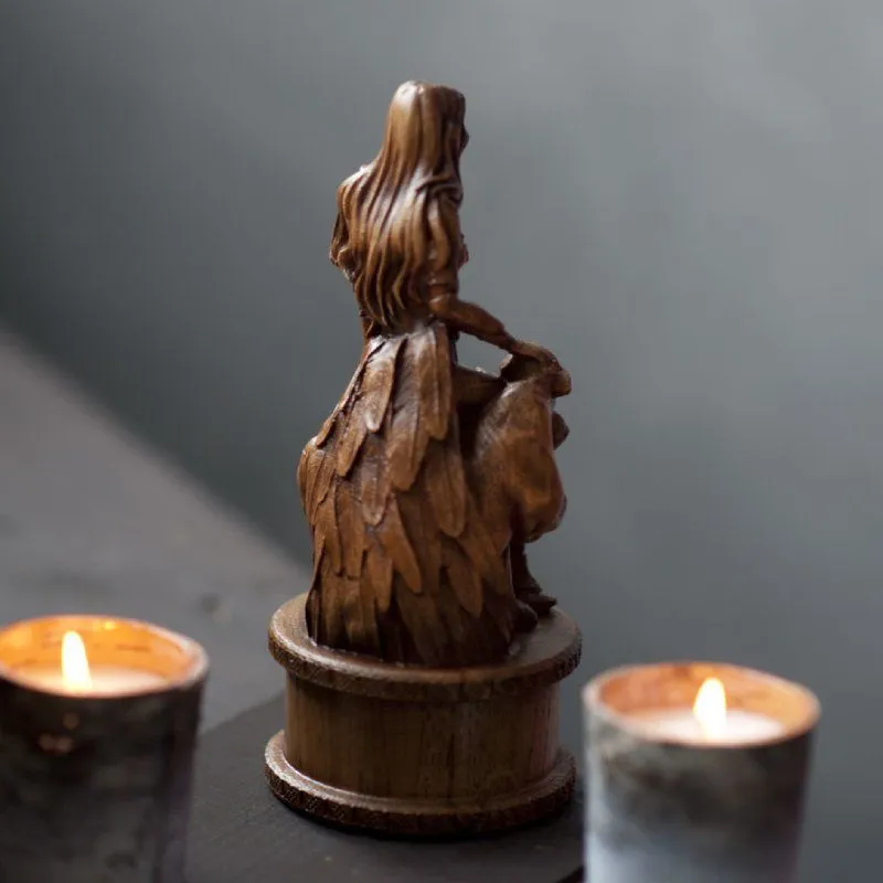 Алтарная статуэтка "Фрея"