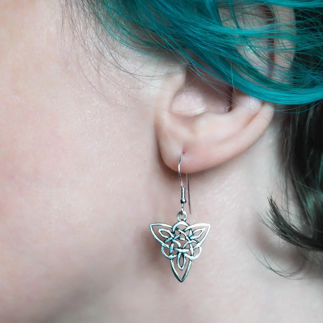 Серьги "Витой трилистник" (застежка крючок) с серебрением