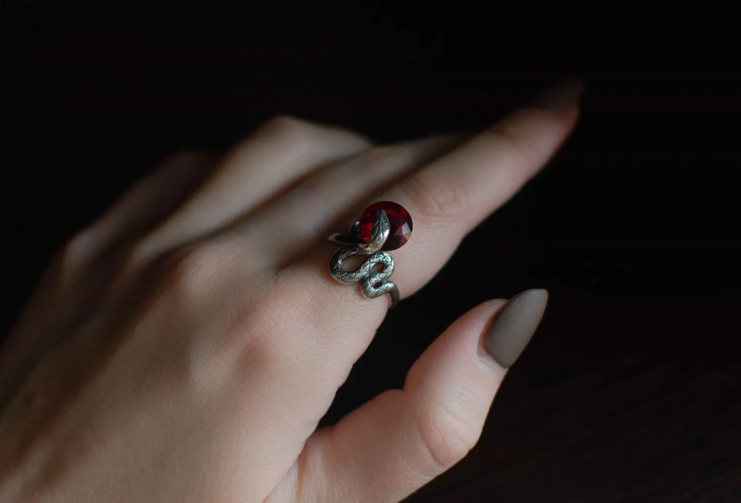 Серебряное кольцо "Змея"