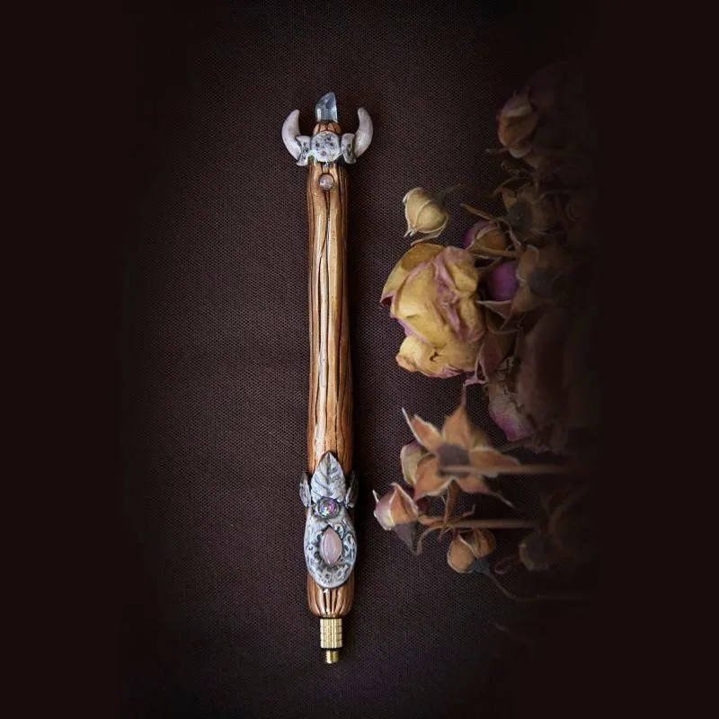 Ритуальное шило "Геката", беломорит, агат, кварц