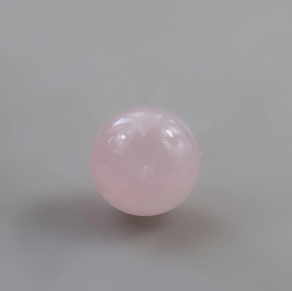Розовый кварц, шар 3,5 см