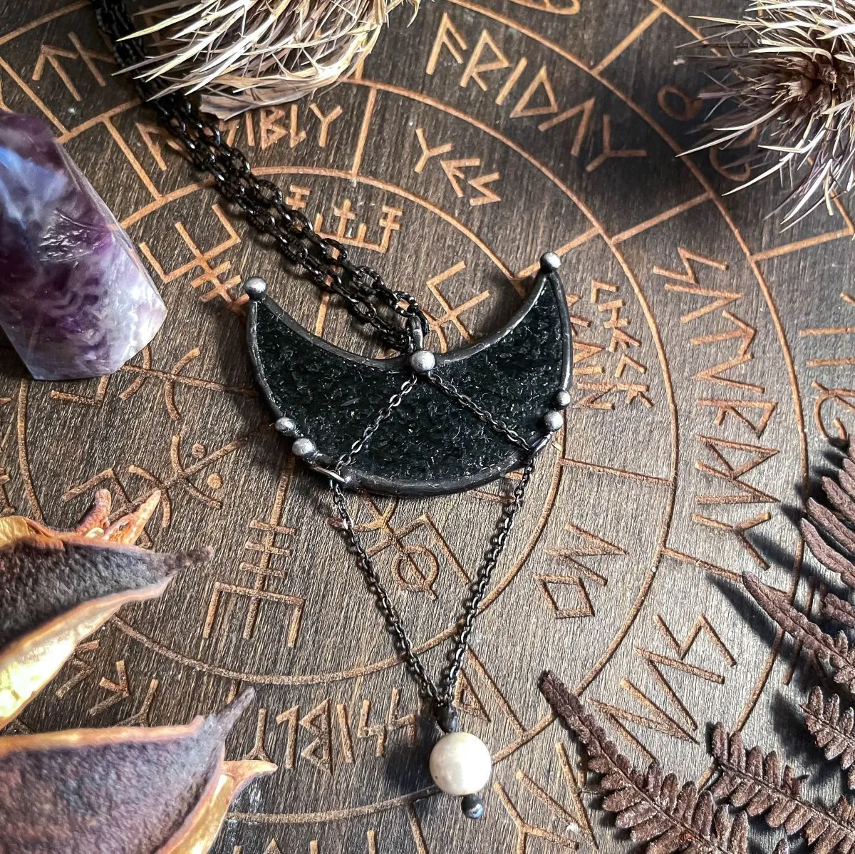 Кулон "Новолуние" с жемчужиной