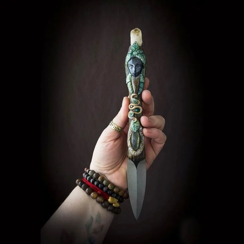 Ритуальный нож "Лесная Ведьма", моховой агат, цитрин, яшма