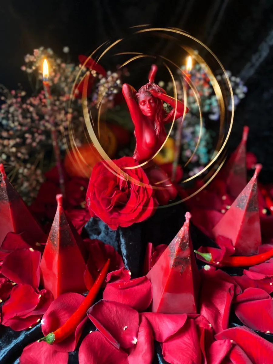 Свеча "Пламя любви"