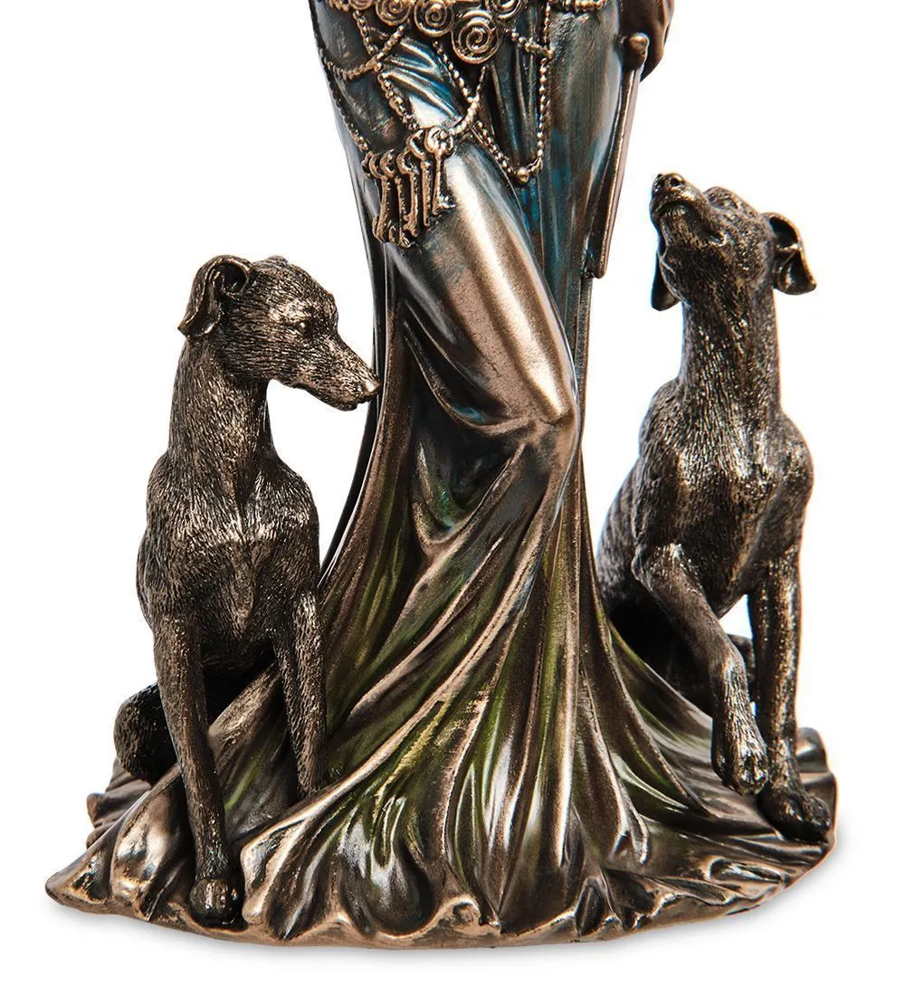 Алтарная статуэтка "Геката, богиня луны и колдовства"