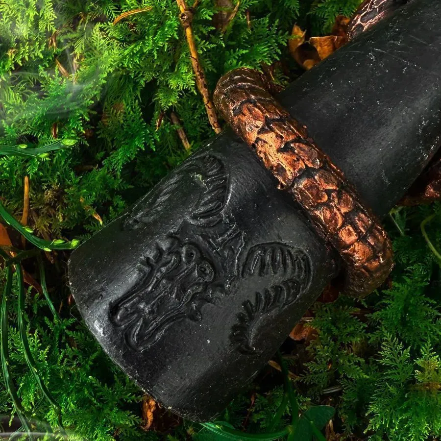 Свеча "Змеиная Хватка", восковая