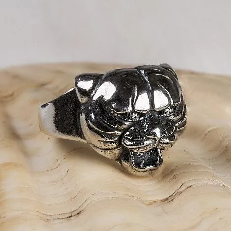 Серебряное кольцо "Пантера"