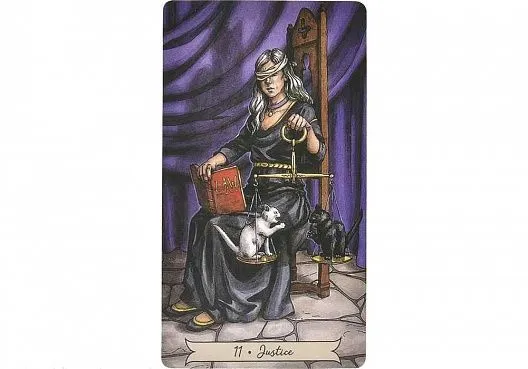 Набор Everyday Witch Tarot (Таро Ведьма День За Днем, карты + книга)