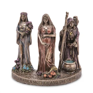 Статуэтка ''Тройная богиня - Дева, Мать и Старуха''