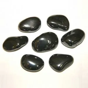 Гематит, галтовка 0,5-2 см (ок. 20 г), 1 шт.