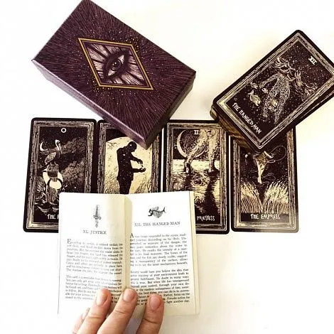 Light Visions Tarot