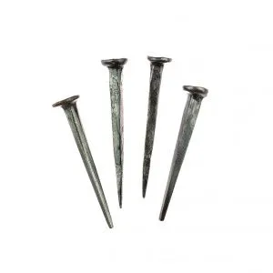 Гвоздь кованый