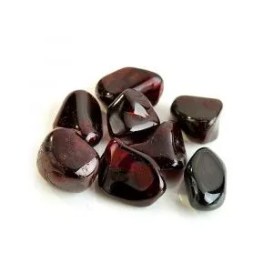 Гранат, галтовка 0,5-2 см (ок. 20 г), 1 шт. фото