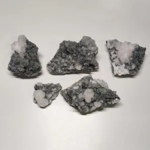 Кальцит на друзе кварца