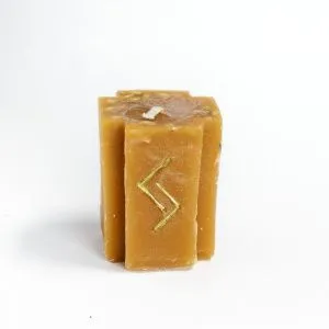 Свеча-крест руническая свеча с травами 