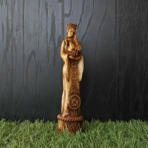 Алтарная статуэтка 