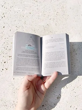 Ocean Dreams Oracle (Оракул Снов Океана)
