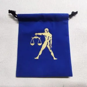 Зодиакальный мешочек для карт 