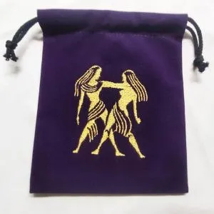 Зодиакальный мешочек для карт