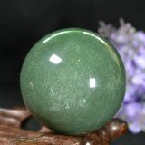 Шар из зеленого авантюрина