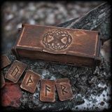 Набор рун &quot;Тёмное дерево&quot;