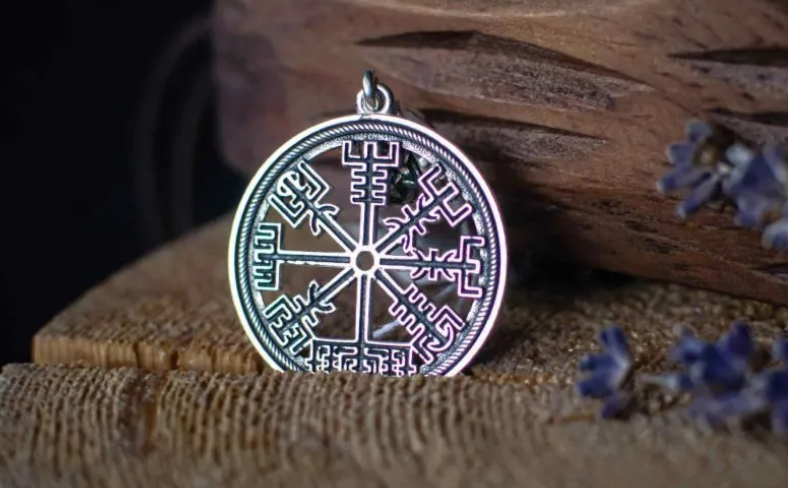 Серебряные украшения