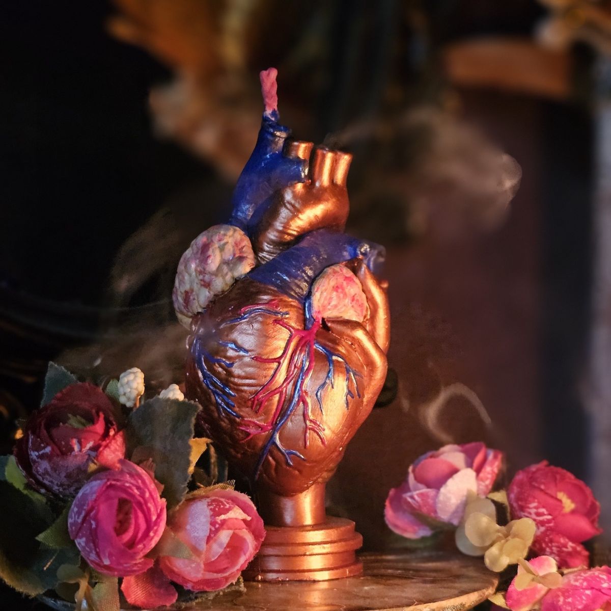 

Восковая свеча-ритуал "Вольное сердце"