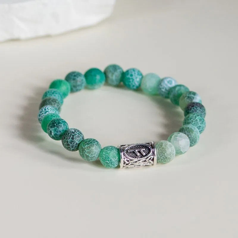 Браслет-талисман с руной Феху "Щедрость судьбы" из зеленого агата