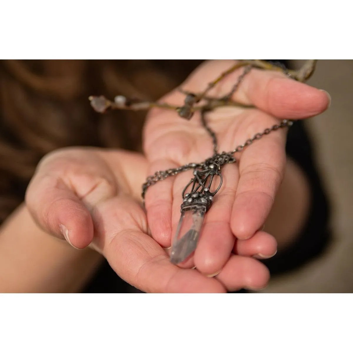 Подвеска "Рассвет новой жизни" с руной Дагаз