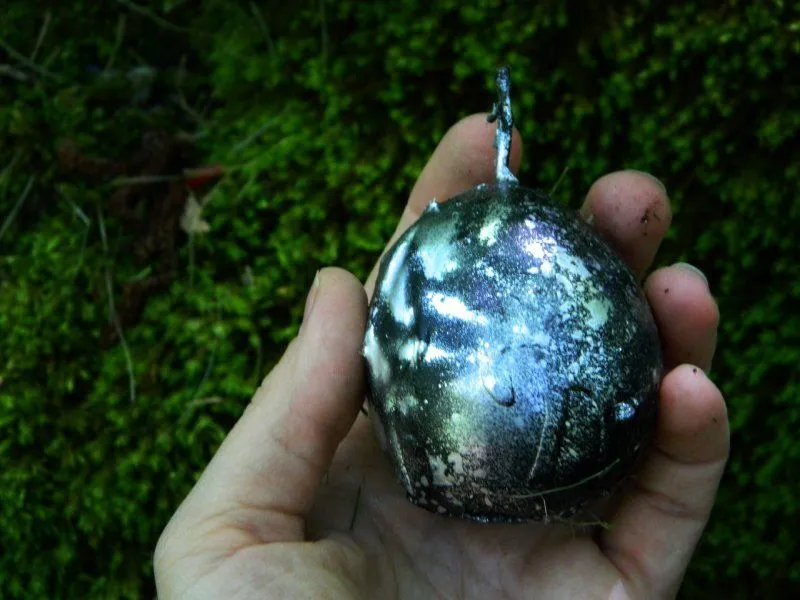 Cвеча "Яйцо гидры", травяная