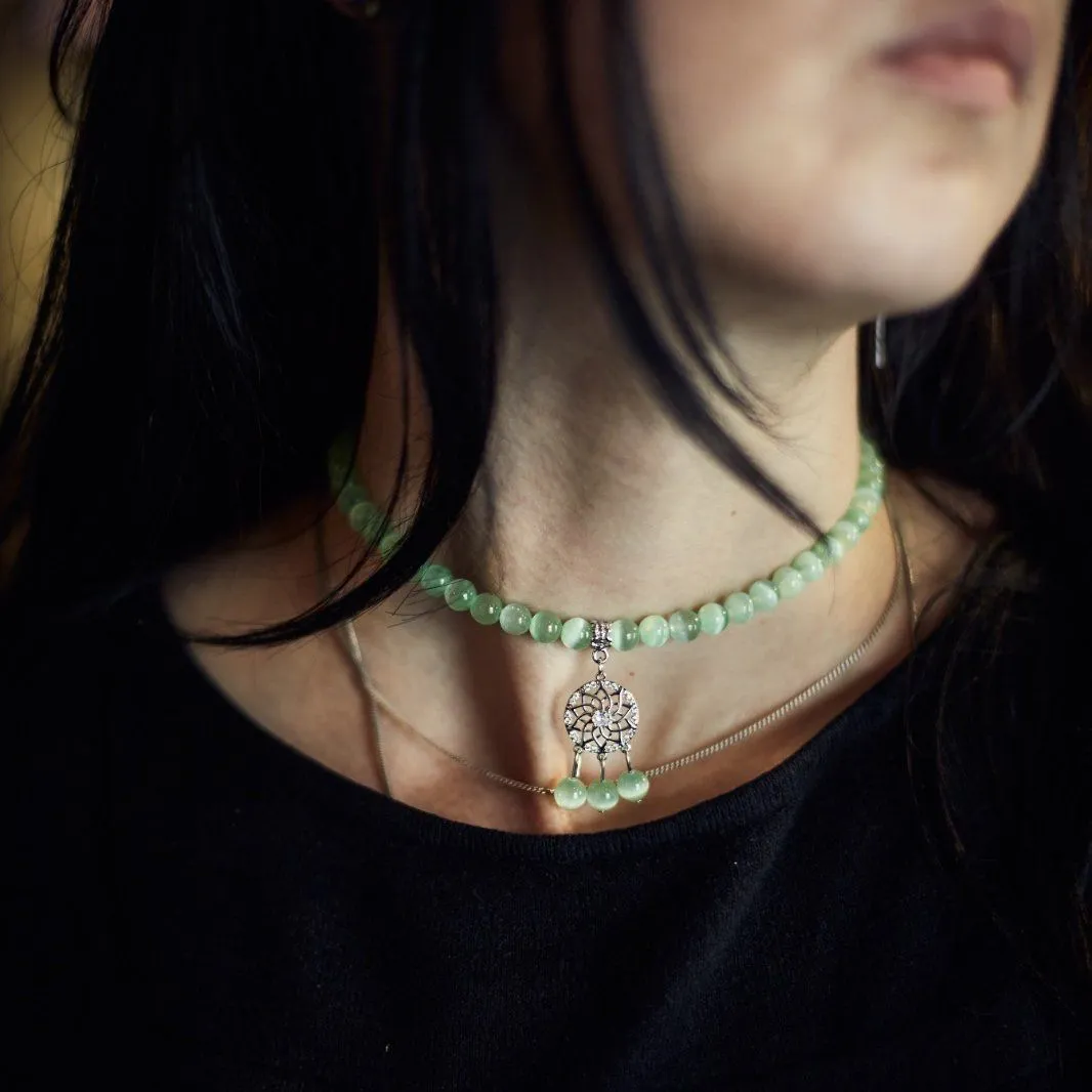 Чокер "Сон травы", зелёный селенит