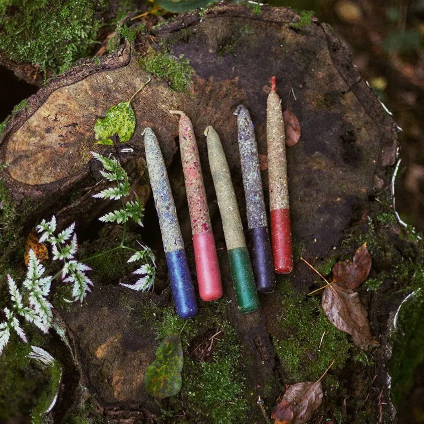 Свеча восковая розовая с травами "Романтика"