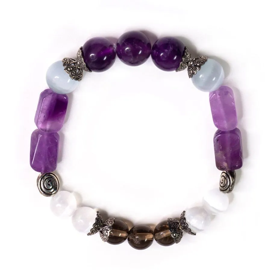 Браслет "Та, кто знает" из натуральных камней