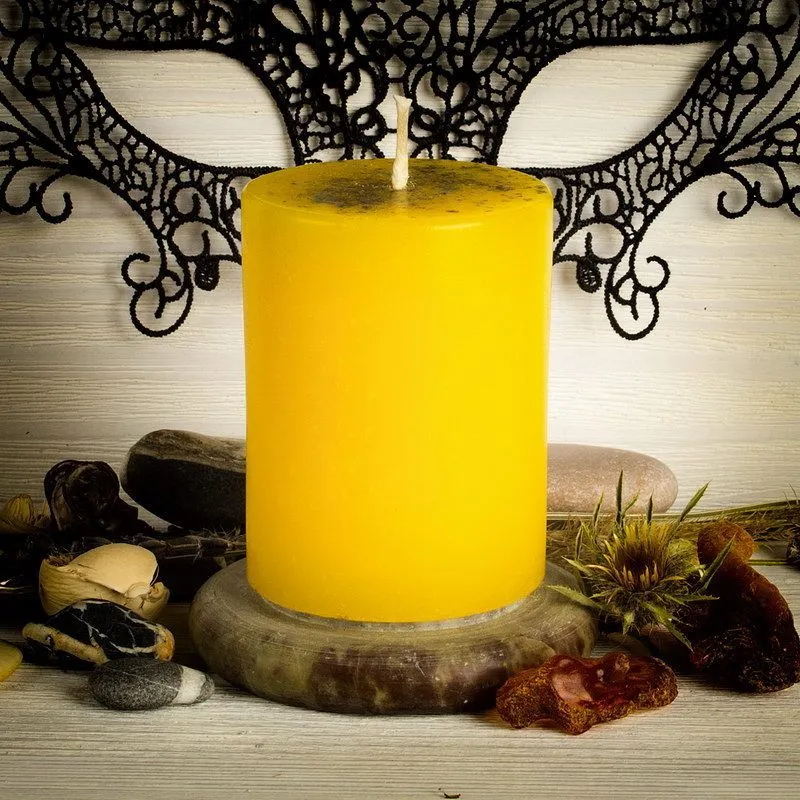 Свеча с травами "Освобождение"