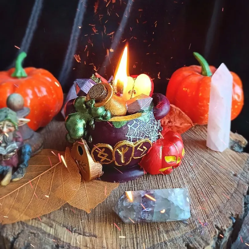 Свеча "Дары Самайна"