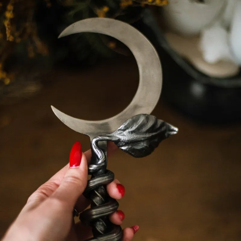 Серп "Лунная лоза" кованый