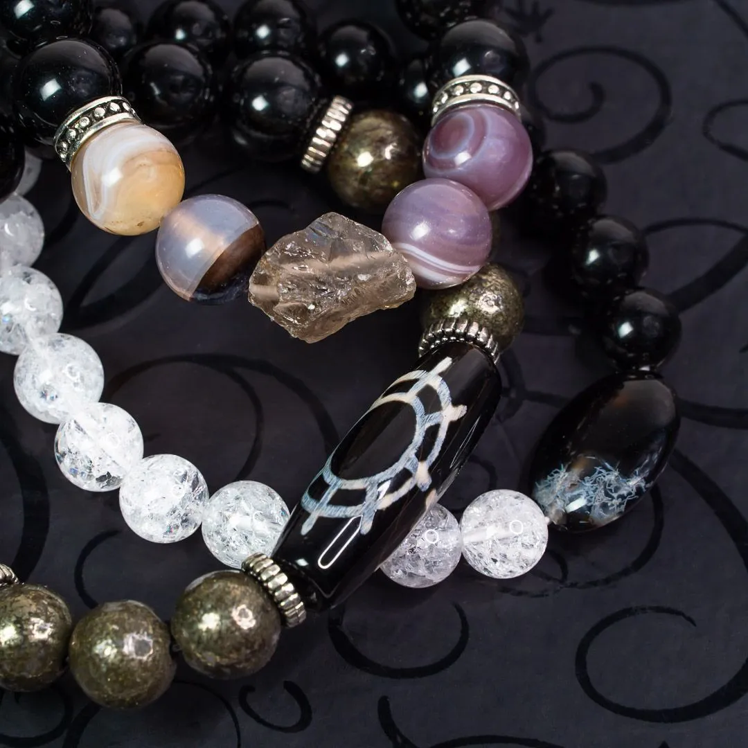 Браслет "Талисман трёх стихий" из обсидиана и пирита с бусиной Дзи