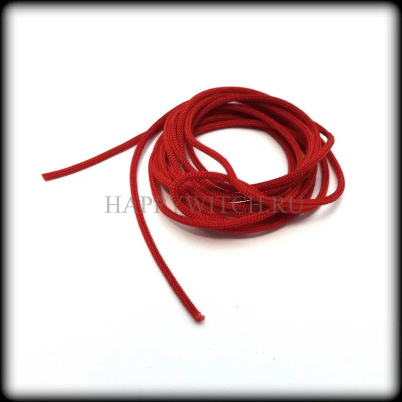 Цветной шнурок для подвески