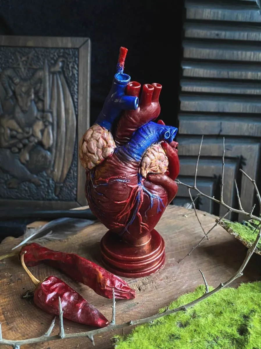 Восковая свеча "Вольное сердце"