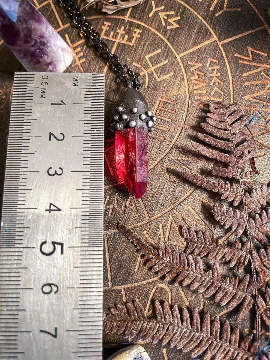 Кулон-кристалл "Пламенная аура"