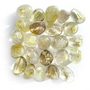 Скандинавские руны из цитрина